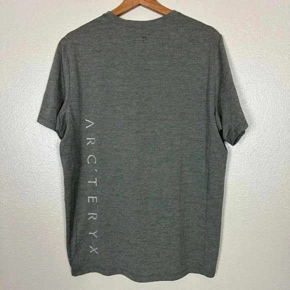 Arc'teryx Cormac Arc-Word Men's T-Shirt Crew Neck Short Sleeves Athletic Medium - Picture 5 of 6